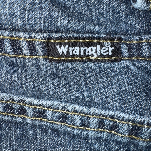 WRANGLER Boys size 10 REG Blue 100% Cotton Straight Leg Adjustable Denim Jeans - Picture 3 of 6
